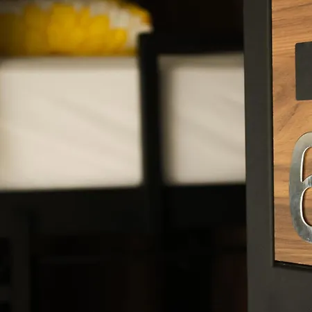 ホステル Hihome Catedral オビエド